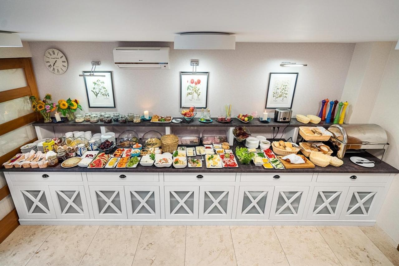 Villa Zrodlo & Spa กรินีซา ดรอยจ์ ภายนอก รูปภาพ