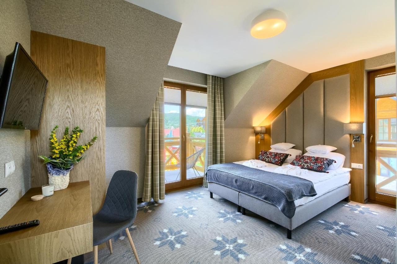 Villa Zrodlo & Spa กรินีซา ดรอยจ์ ภายนอก รูปภาพ